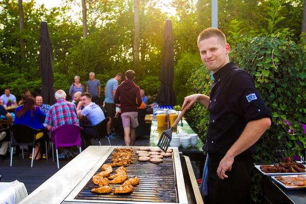 Groepsfeesten voor jong en oud met leuke, verschillende activiteiten en spellen