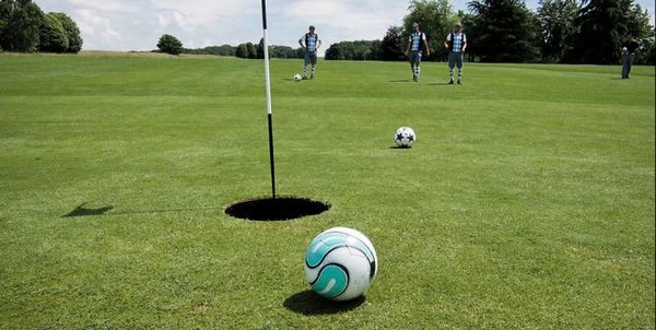 Footgolf bij het Apart Hotel in Delden